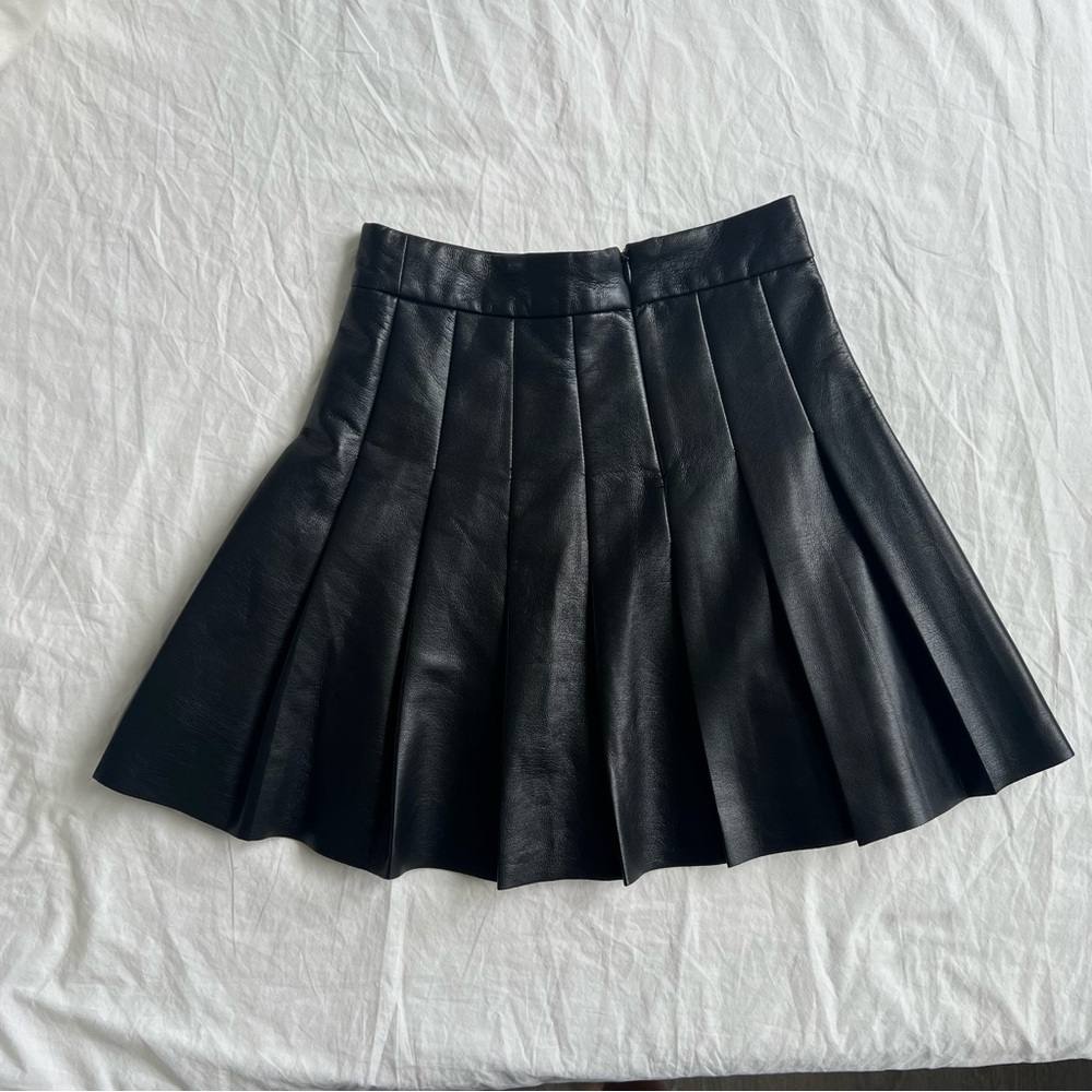 Sunday Best Black Mini Skirt - Picture 2 of 4